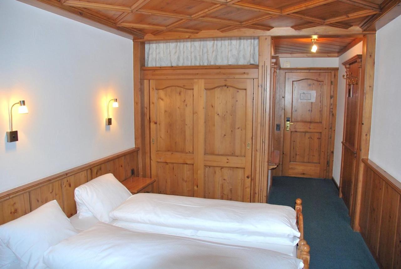 Hotel Zum Kreuz Suhr Extérieur photo