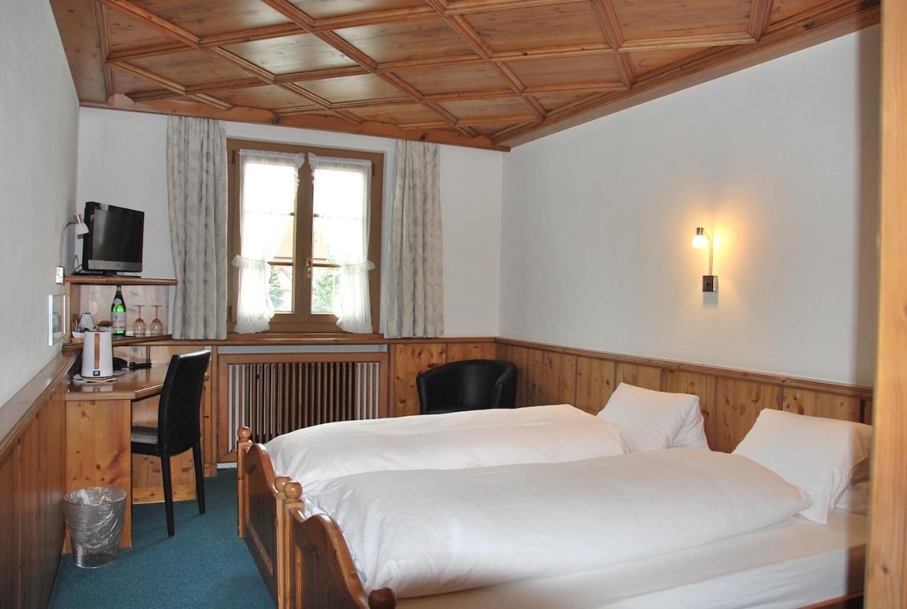 Hotel Zum Kreuz Suhr Extérieur photo