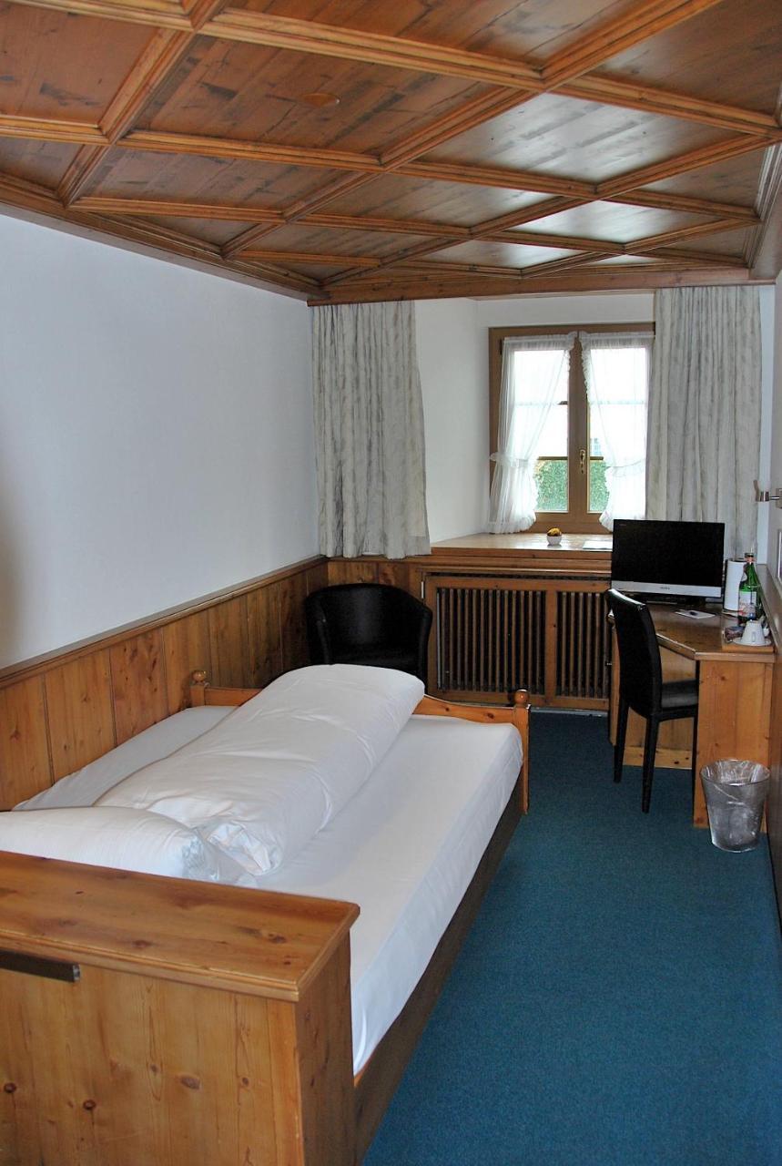 Hotel Zum Kreuz Suhr Extérieur photo